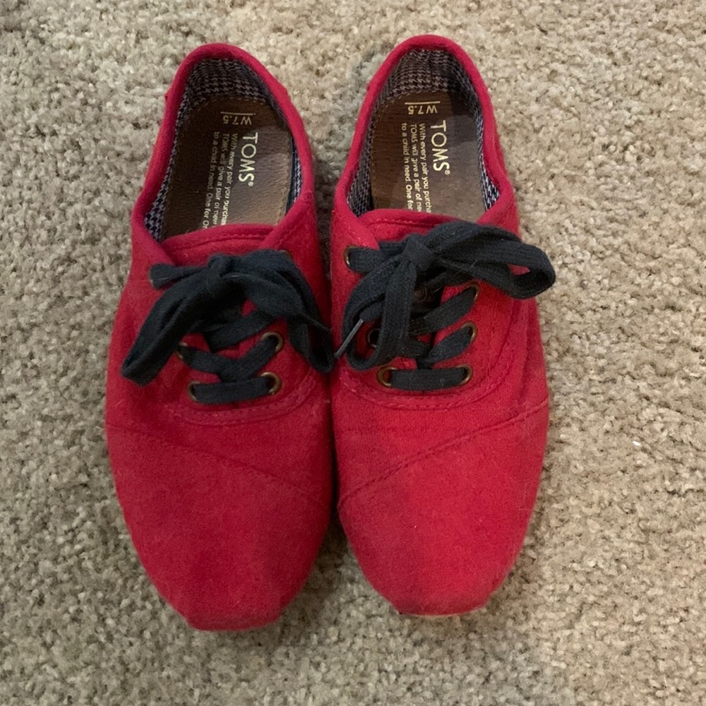 Toms shoes